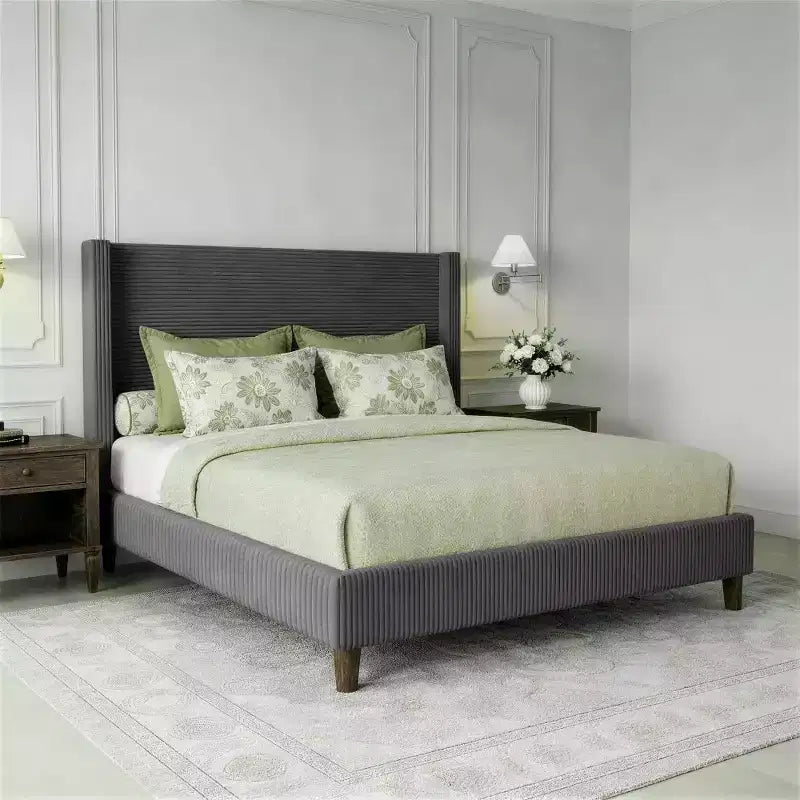 Letto imbottito in velluto a coste Queen | Testiera a orecchioni da 142 cm | Portata 450 kg | Senza box spring
