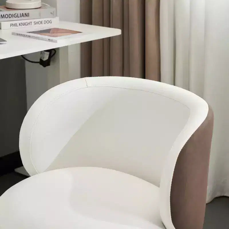 Moderna sedia girevole in PU | Senza braccioli | Altezza regolabile 24-28,9 pollici | Schienale ergonomico | Portata 330 libbre